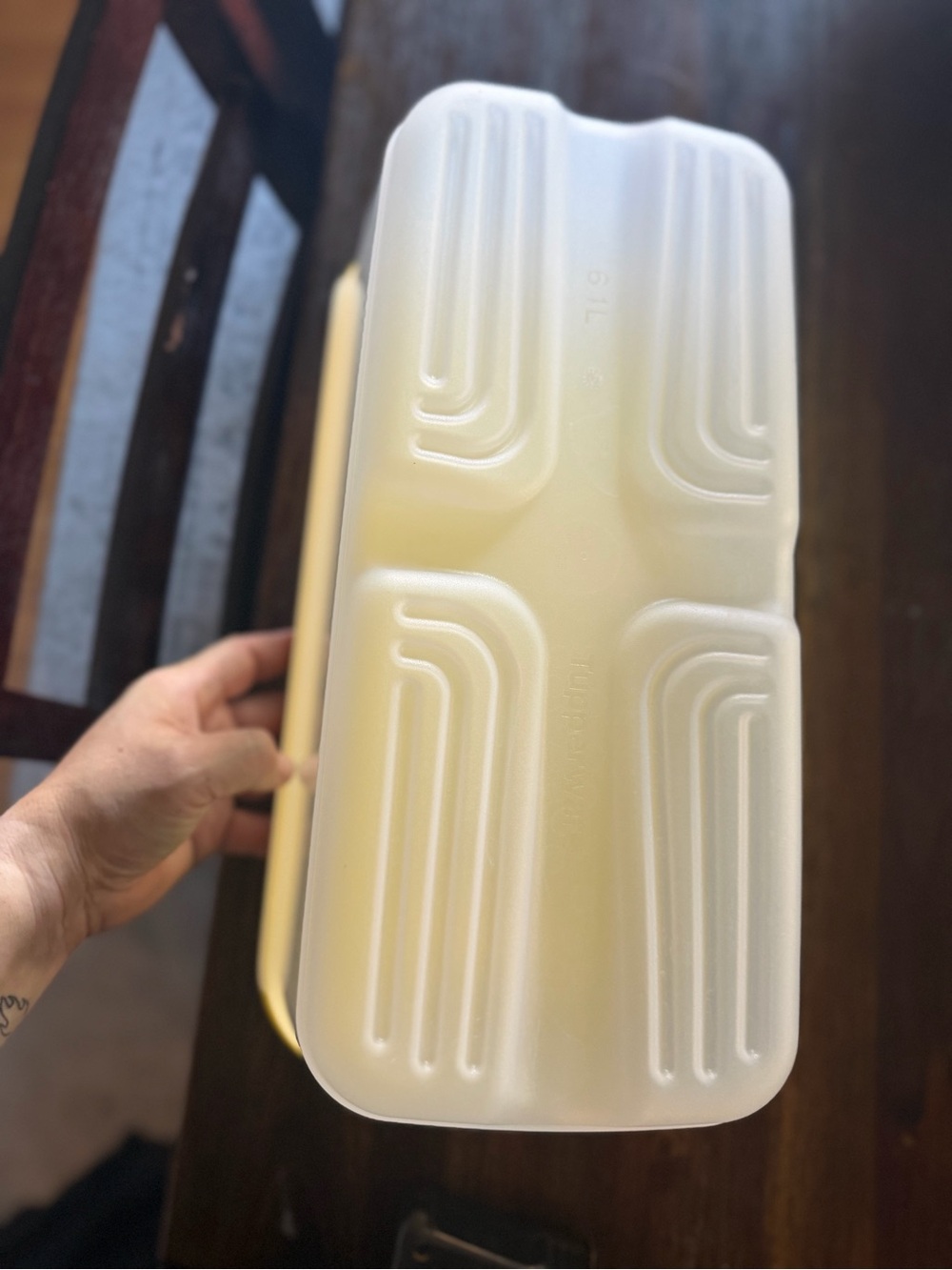 Large Tupperware Fridgesmart - Picture 5 of 7